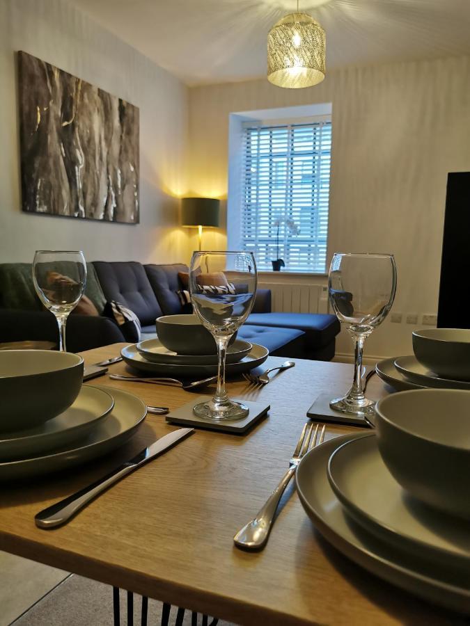 Axiom Apartment - Beautiful Stylish 2 Bed. Cheltenham Zewnętrze zdjęcie