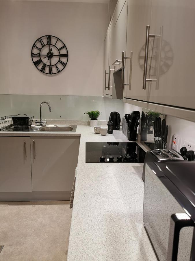 Axiom Apartment - Beautiful Stylish 2 Bed. Cheltenham Zewnętrze zdjęcie